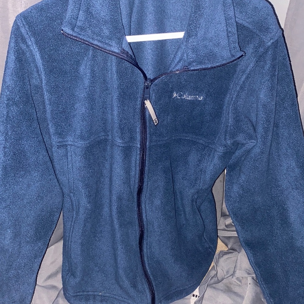 dark blue fleece columbia jacket 🧥 💙